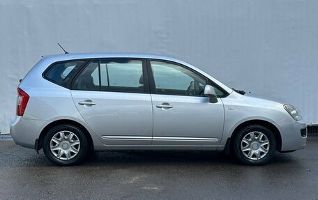 KIA Carens III (RP), 2010 год, 850 000 рублей, 4 фотография