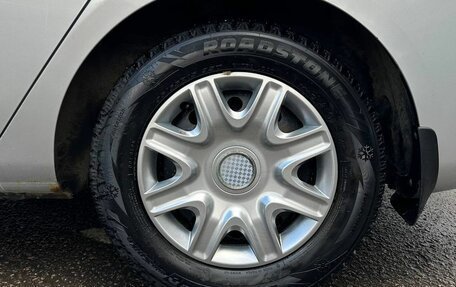 KIA Carens III (RP), 2010 год, 850 000 рублей, 16 фотография