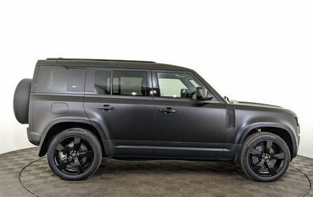 Land Rover Defender II, 2024 год, 11 000 000 рублей, 4 фотография