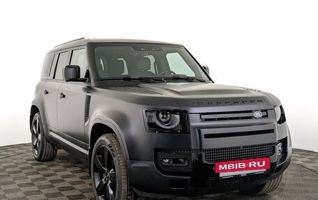 Land Rover Defender II, 2024 год, 11 000 000 рублей, 3 фотография