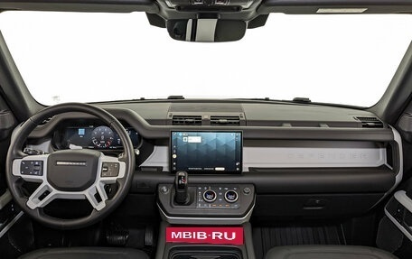 Land Rover Defender II, 2024 год, 11 000 000 рублей, 14 фотография