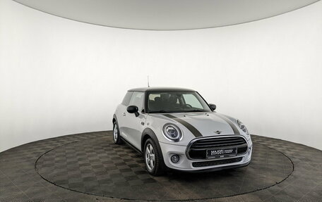 MINI Hatch, 2020 год, 2 150 000 рублей, 3 фотография