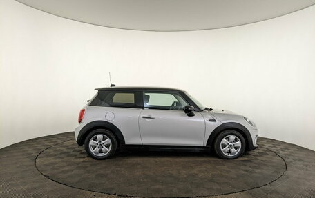 MINI Hatch, 2020 год, 2 150 000 рублей, 4 фотография