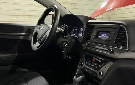 Hyundai Elantra VI рестайлинг, 2016 год, 1 370 000 рублей, 6 фотография