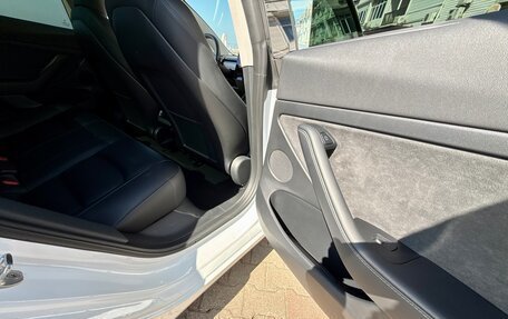 Tesla Model 3 I, 2021 год, 4 900 000 рублей, 28 фотография