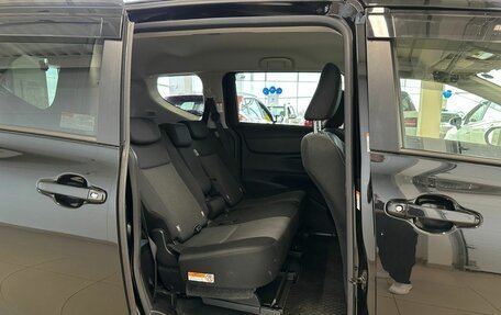 Toyota Sienta II, 2020 год, 1 739 000 рублей, 17 фотография