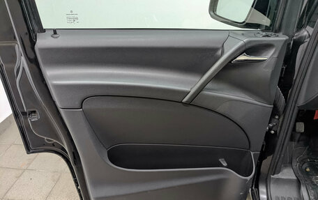 Mercedes-Benz Vito, 2013 год, 2 470 000 рублей, 19 фотография