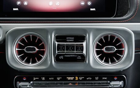 Mercedes-Benz G-Класс AMG, 2026 год, 33 830 000 рублей, 24 фотография