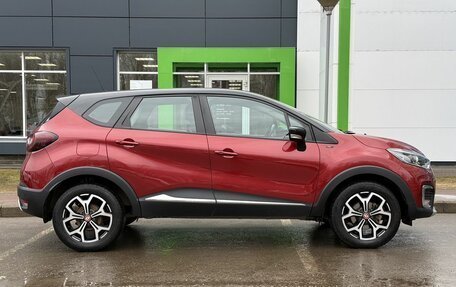 Renault Kaptur I рестайлинг, 2018 год, 1 769 000 рублей, 4 фотография