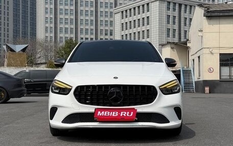 Mercedes-Benz B-Класс, 2022 год, 1 700 000 рублей, 1 фотография