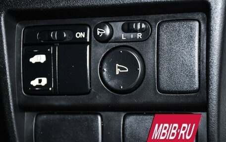 Honda Freed I, 2011 год, 950 000 рублей, 18 фотография