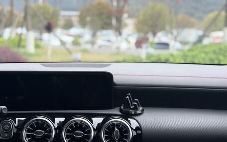 Mercedes-Benz CLA, 2022 год, 2 360 000 рублей, 12 фотография