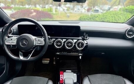 Mercedes-Benz CLA, 2022 год, 2 360 000 рублей, 13 фотография