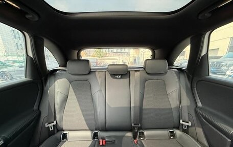 Mercedes-Benz B-Класс, 2022 год, 1 700 000 рублей, 13 фотография