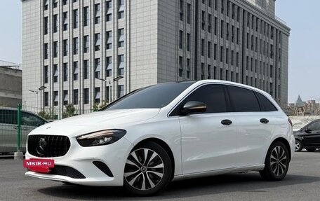 Mercedes-Benz B-Класс, 2022 год, 1 700 000 рублей, 3 фотография
