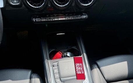 Mercedes-Benz B-Класс, 2022 год, 1 700 000 рублей, 14 фотография