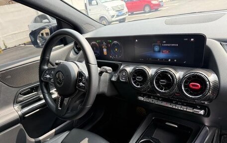 Mercedes-Benz B-Класс, 2022 год, 1 700 000 рублей, 17 фотография