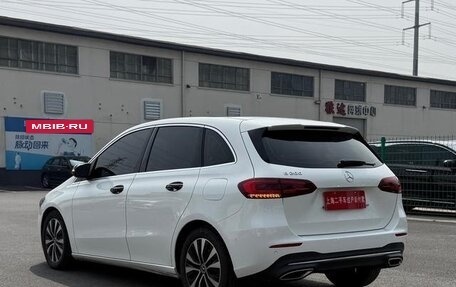 Mercedes-Benz B-Класс, 2022 год, 1 700 000 рублей, 8 фотография