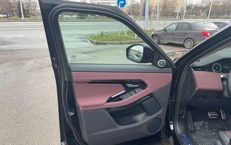 Land Rover Range Rover Evoque II, 2025 год, 6 050 000 рублей, 7 фотография