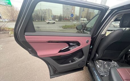 Land Rover Range Rover Evoque II, 2025 год, 6 050 000 рублей, 12 фотография