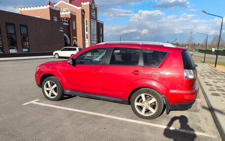 Mitsubishi Outlander III рестайлинг 3, 2010 год, 1 100 000 рублей, 3 фотография