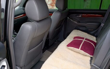 Toyota Land Cruiser Prado 120 рестайлинг, 2006 год, 1 900 000 рублей, 9 фотография