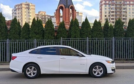 Chevrolet Malibu IX, 2019 год, 1 180 000 рублей, 3 фотография
