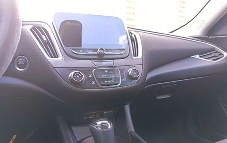 Chevrolet Malibu IX, 2019 год, 1 180 000 рублей, 14 фотография