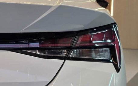 Hyundai Elantra, 2022 год, 1 750 000 рублей, 7 фотография