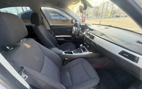 BMW 3 серия, 2009 год, 750 000 рублей, 9 фотография