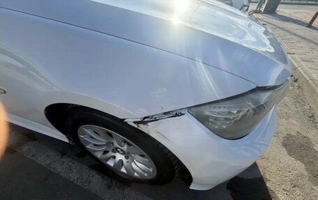 BMW 3 серия, 2009 год, 750 000 рублей, 16 фотография