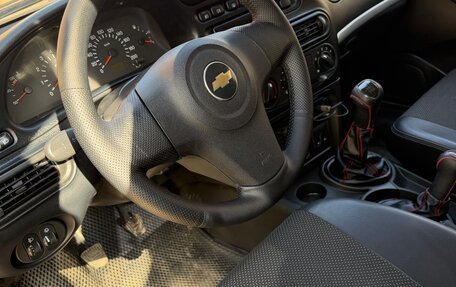 Chevrolet Niva I рестайлинг, 2012 год, 397 000 рублей, 7 фотография