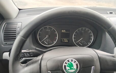 Skoda Octavia, 2012 год, 500 000 рублей, 2 фотография