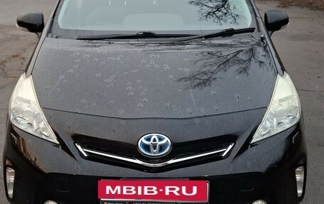 Toyota Prius Alpha I (ZVW40/41), 2013 год, 1 300 000 рублей, 4 фотография