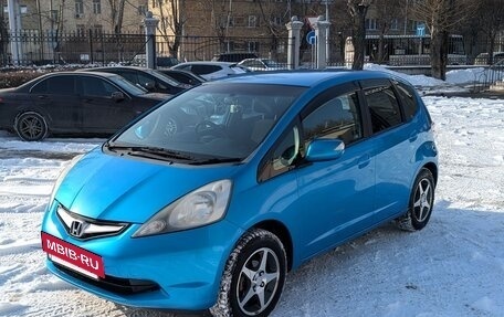 Honda Fit III, 2010 год, 690 000 рублей, 3 фотография