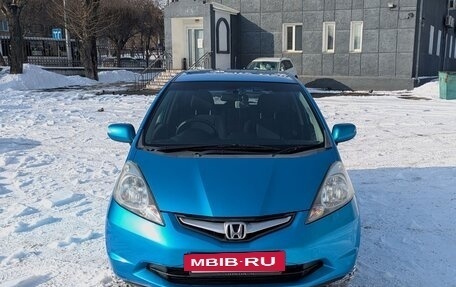Honda Fit III, 2010 год, 690 000 рублей, 2 фотография