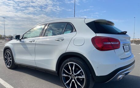 Mercedes-Benz GLA, 2014 год, 1 750 000 рублей, 5 фотография