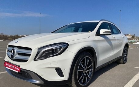 Mercedes-Benz GLA, 2014 год, 1 750 000 рублей, 2 фотография