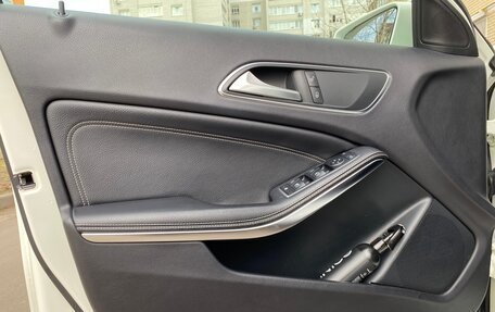 Mercedes-Benz GLA, 2014 год, 1 750 000 рублей, 27 фотография