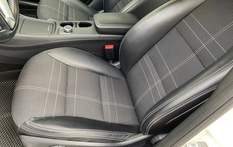 Mercedes-Benz GLA, 2014 год, 1 750 000 рублей, 23 фотография