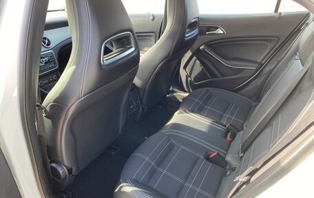 Mercedes-Benz GLA, 2014 год, 1 750 000 рублей, 30 фотография