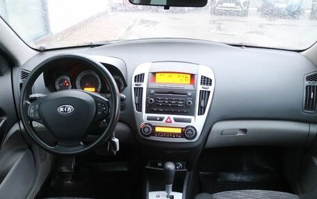 KIA cee'd I рестайлинг, 2007 год, 570 000 рублей, 12 фотография