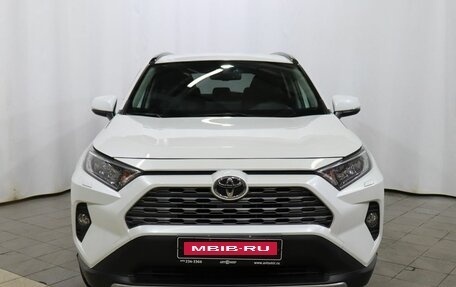 Toyota RAV4, 2020 год, 3 790 000 рублей, 2 фотография
