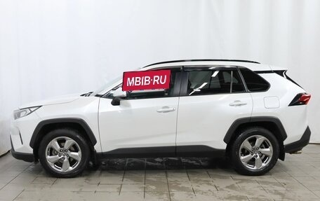 Toyota RAV4, 2020 год, 3 790 000 рублей, 8 фотография