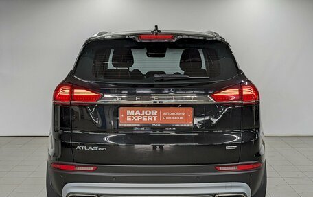 Geely Atlas, 2023 год, 2 350 000 рублей, 6 фотография