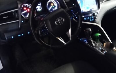 Toyota Camry, 2018 год, 2 477 000 рублей, 1 фотография