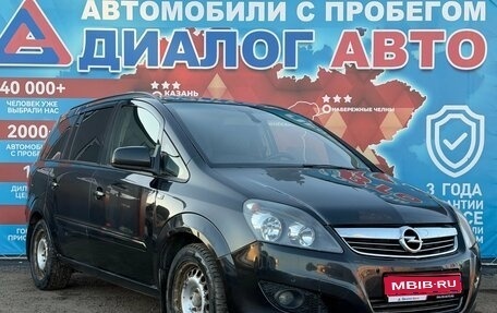 Opel Zafira B, 2012 год, 599 000 рублей, 1 фотография