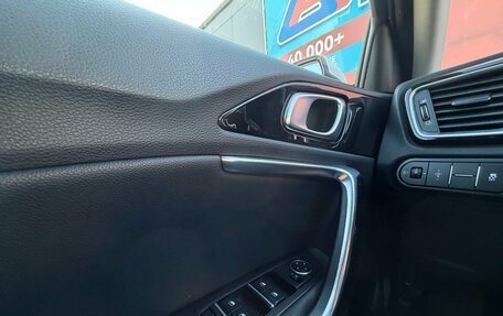 KIA cee'd III, 2018 год, 1 650 000 рублей, 16 фотография