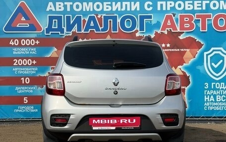 Renault Sandero II рестайлинг, 2018 год, 980 000 рублей, 4 фотография
