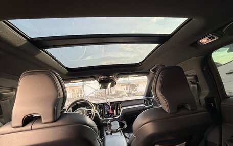 Volvo S60 III, 2021 год, 3 100 000 рублей, 2 фотография